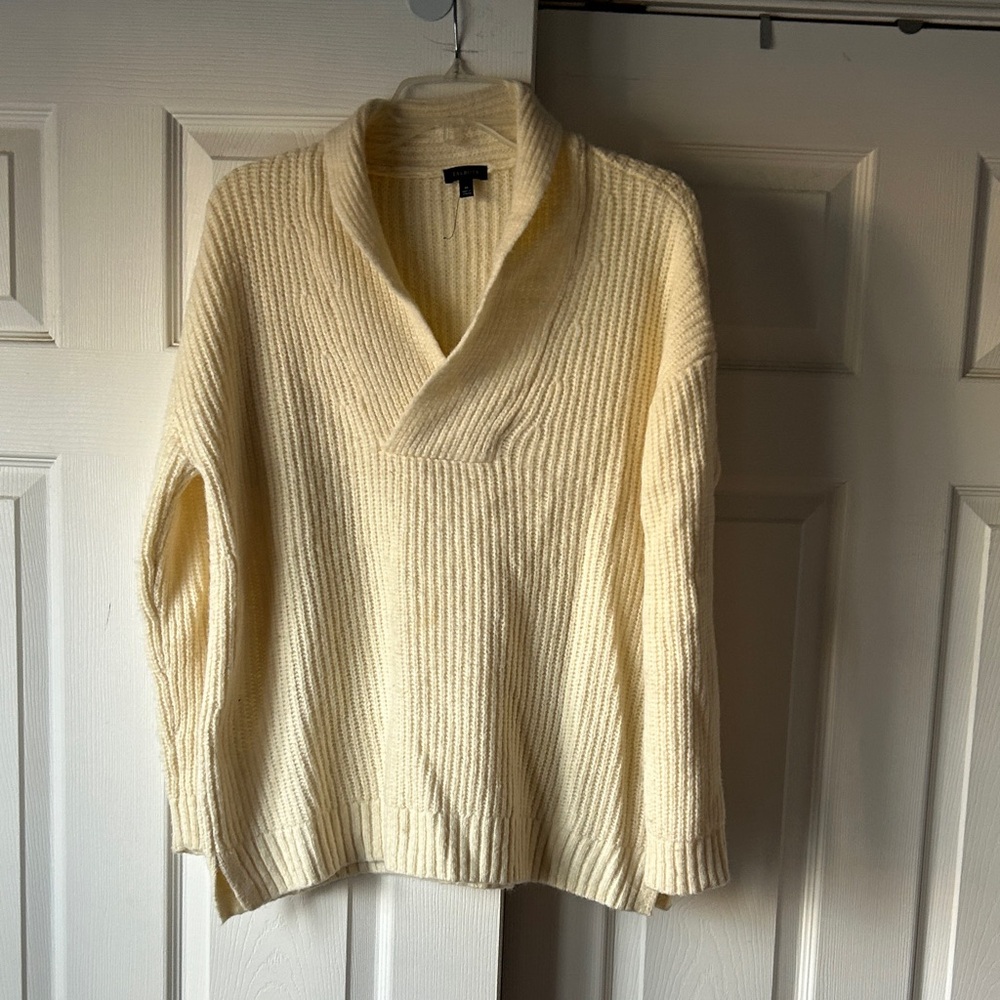 Talbots Cream off white Ribbed Knit Sweater